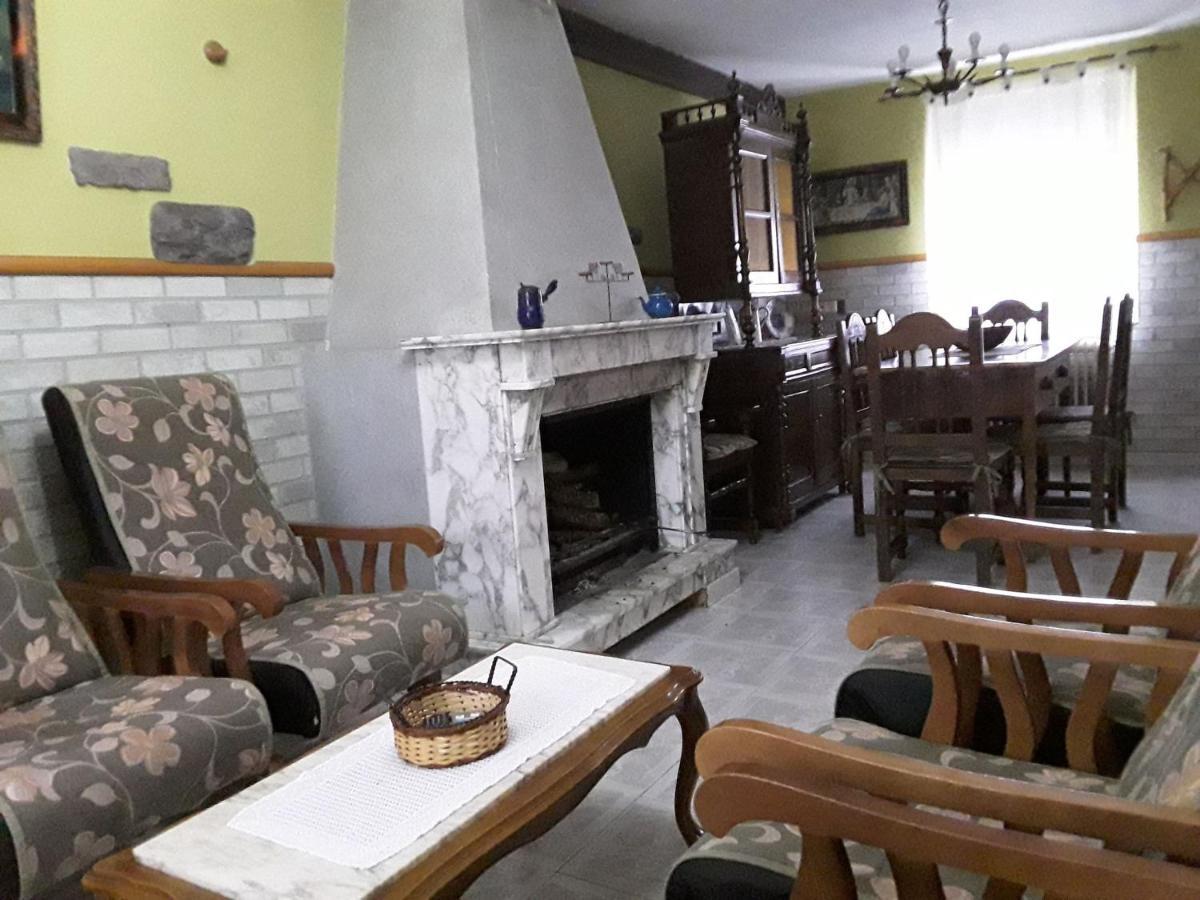 Maison d'hôtes Casa Entrenidos à Mudá Extérieur photo